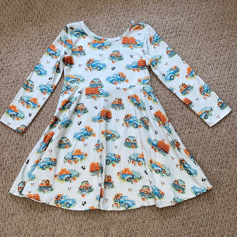 NEW dress